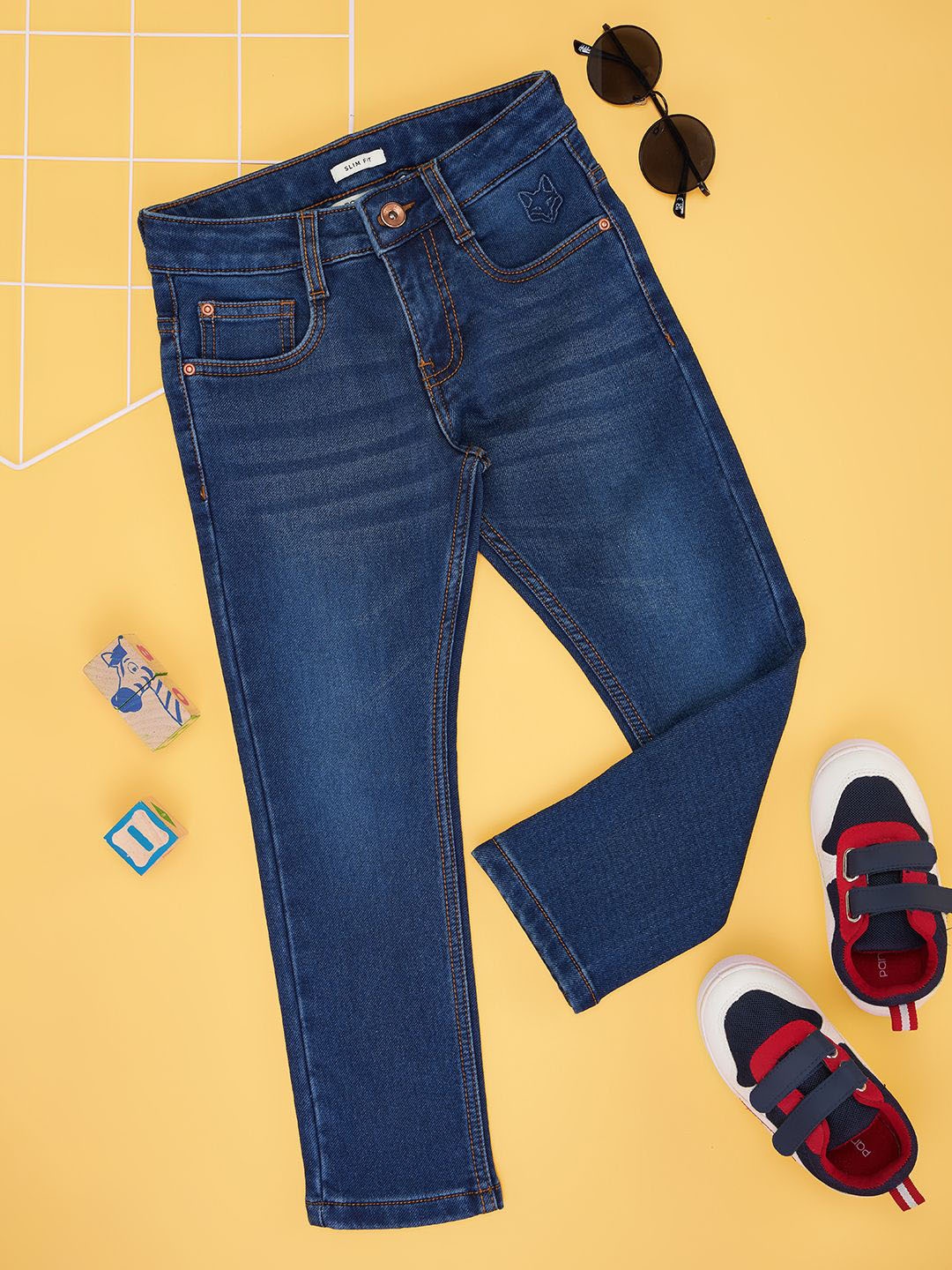 

Pantaloons Junior Boys Slim Fit Light Fade Jeans, Blue