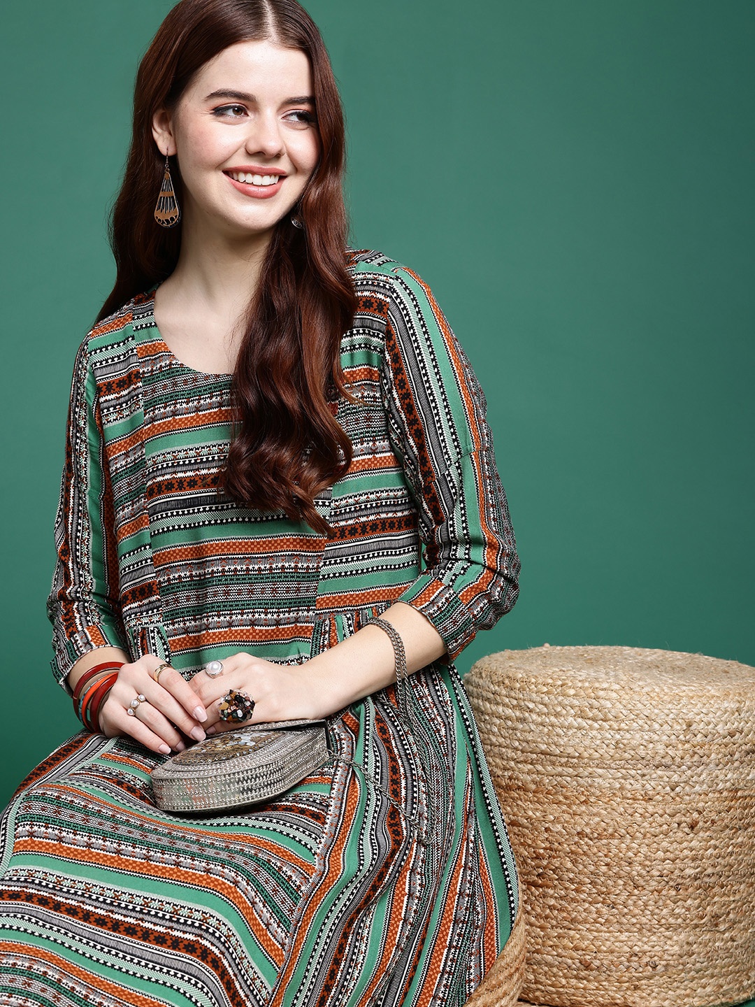 

Sangria Women Geometric Printed Kurta, Green