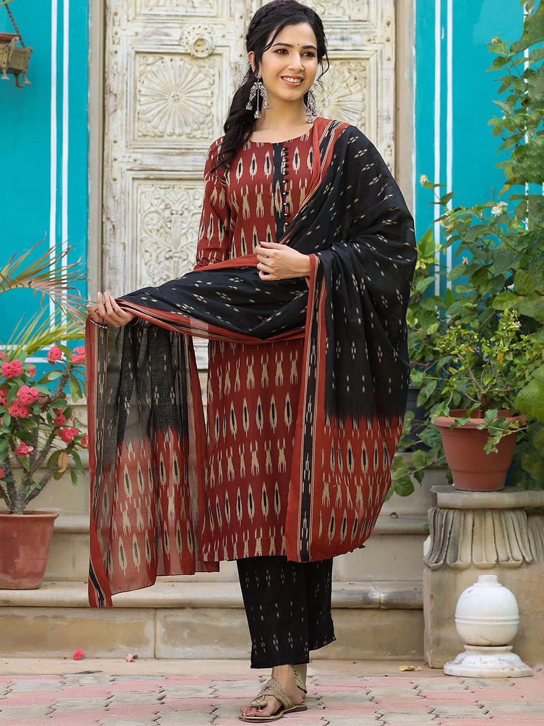 

Anouk Maroon Ethnic Motifs Printed Straight Kurta with Trousers & Dupatta