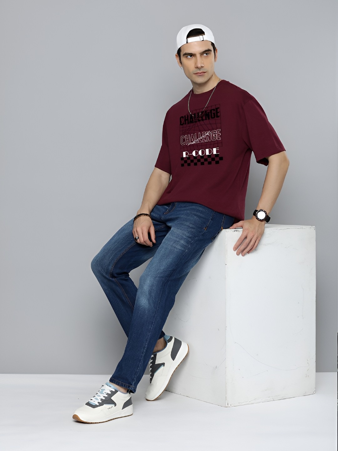 

The Roadster Lifestyle Co.Men Graphic Printed Round Neck Cotton Oversized T-Shirt, Burgundy