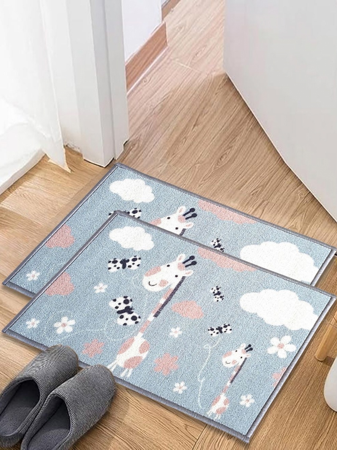 

Matz and More White & Blue 2 Pieces Animals Giraffe Anti-Skid Doormats