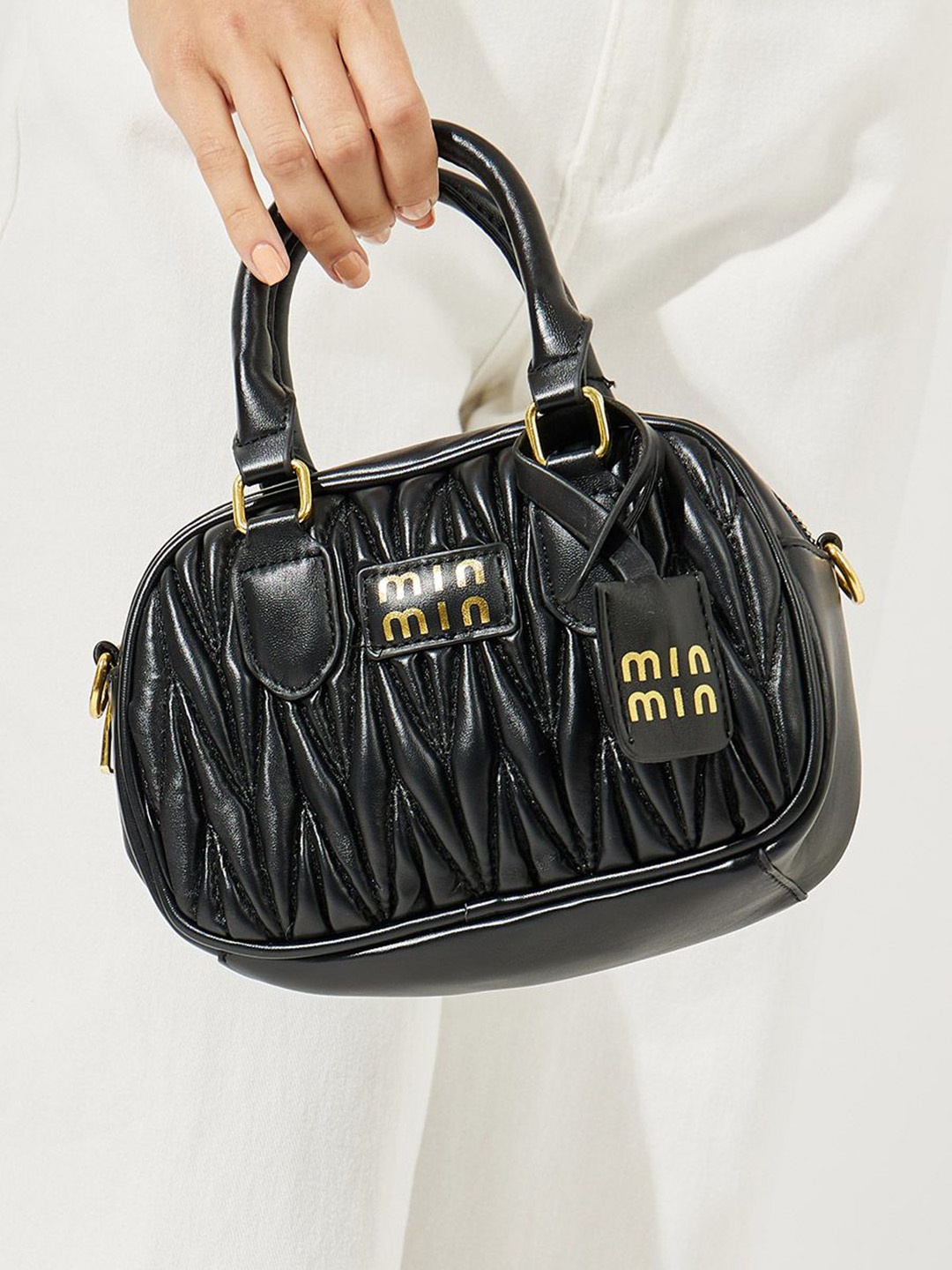 

Styli Black Quilted Structured Handheld Bag