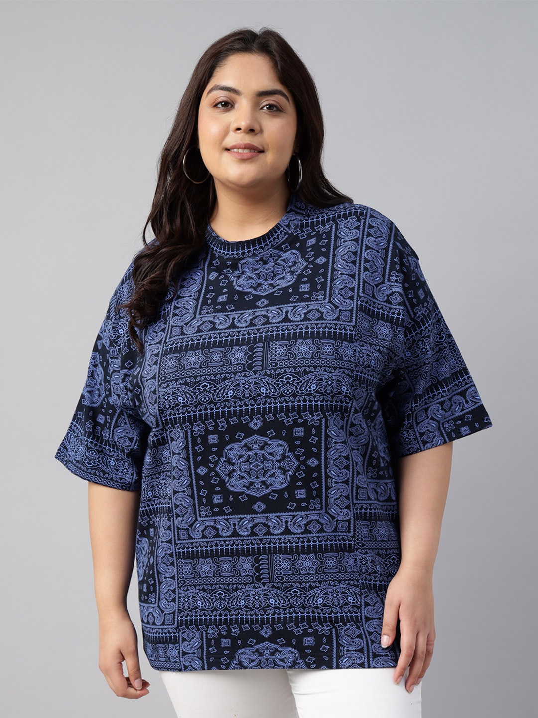 JUNEBERRY Women Printed Round Neck Pure Cotton Plus Size Oversized Tshirt, Navy blue