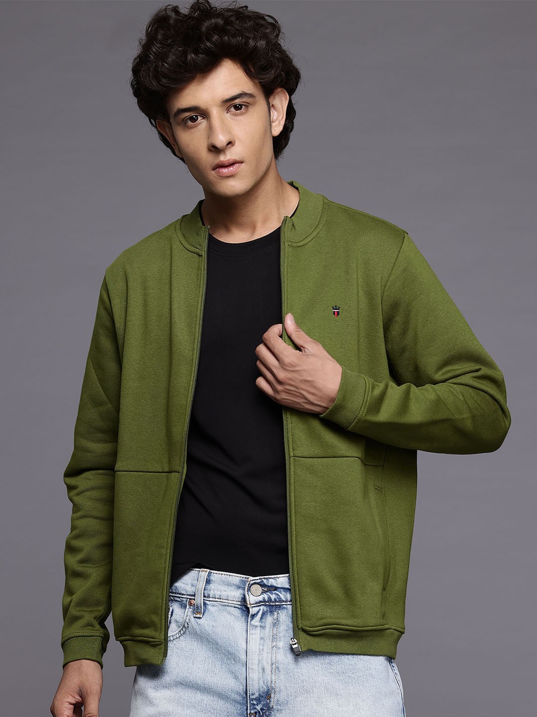 

Louis Philippe Sport Men Solid Sweatshirt, Olive