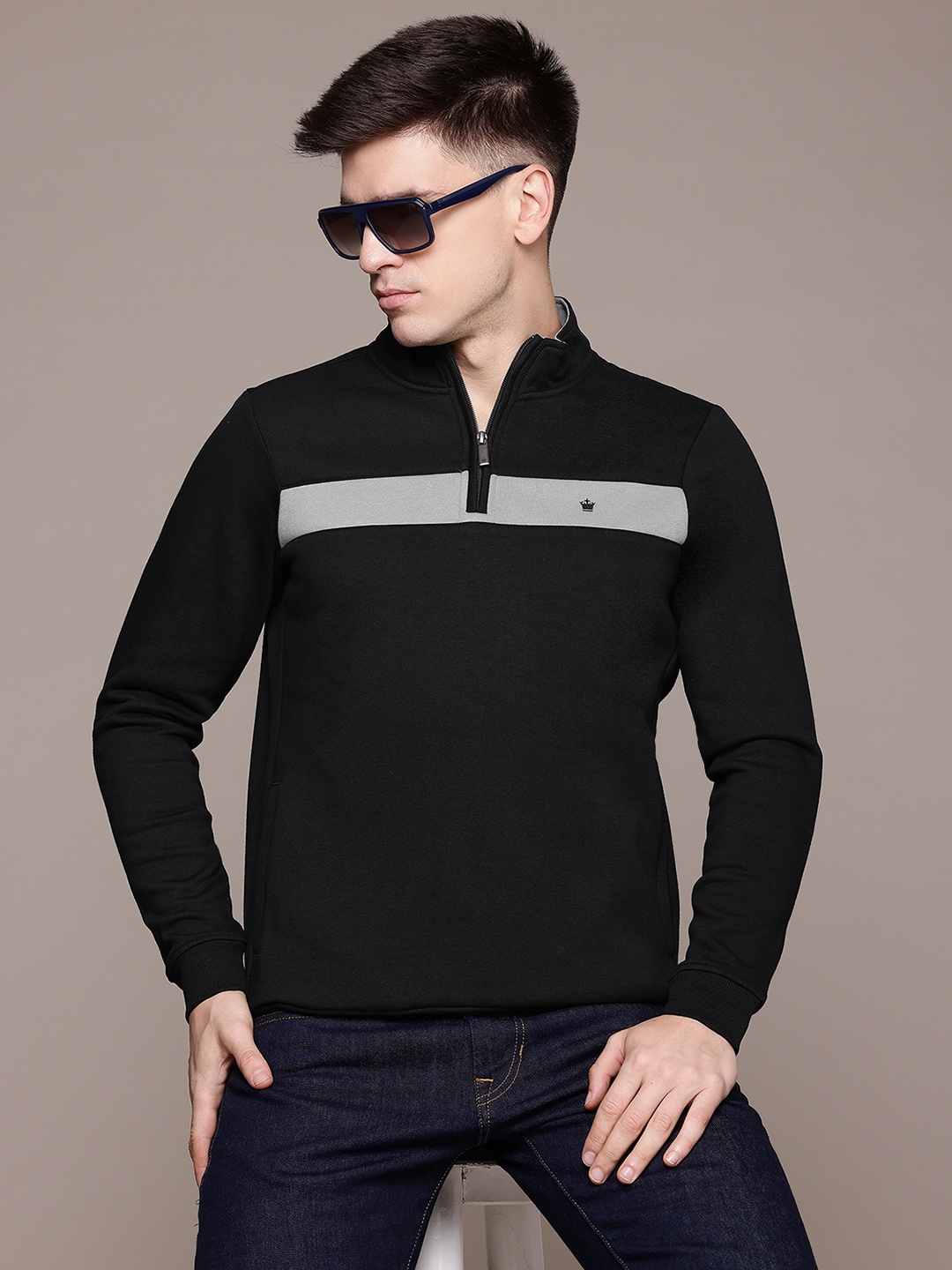 

Louis Philippe Mock Collar Striped Half Zipper Pullover Sweatshirt, Black