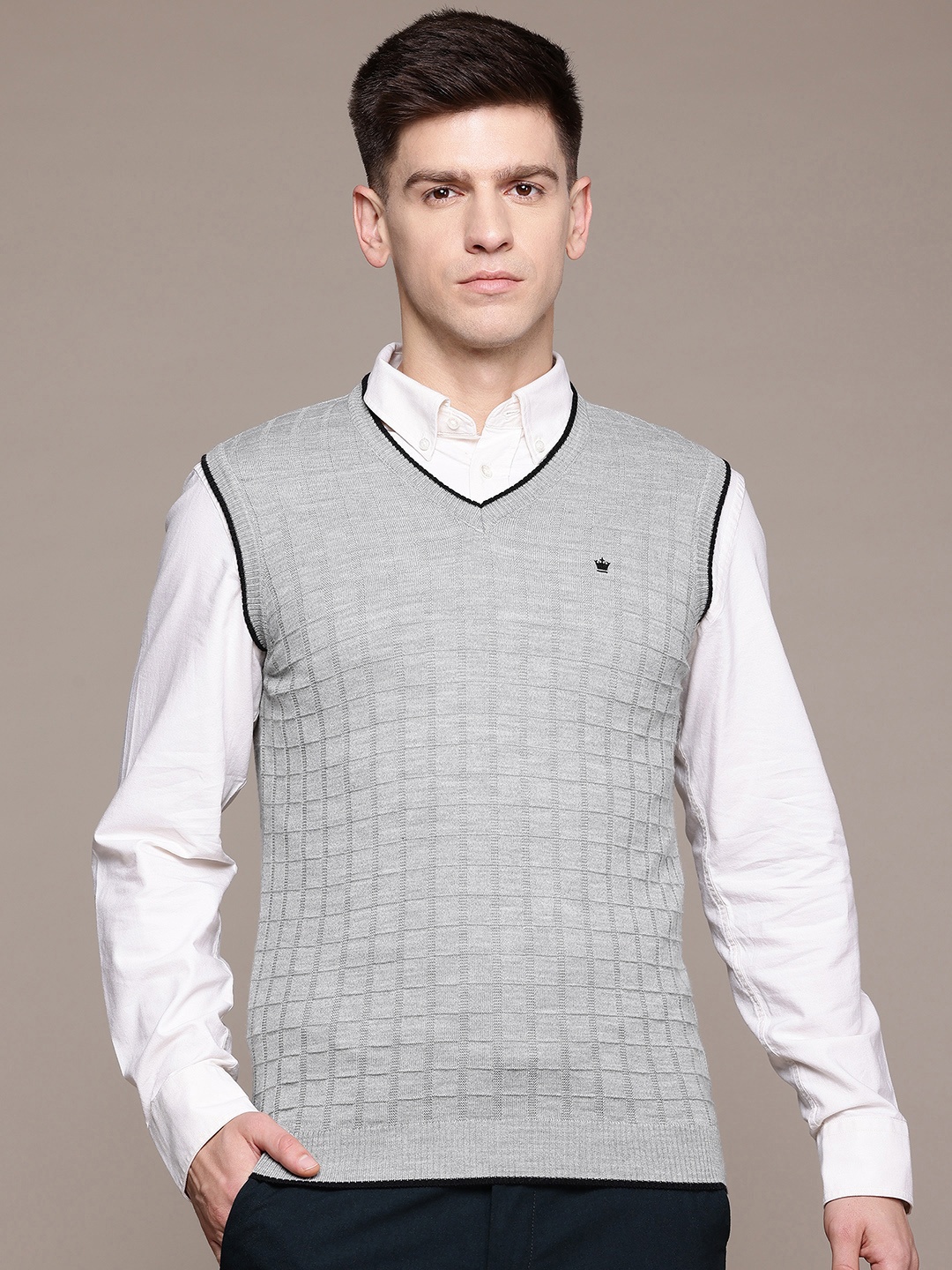 

Louis Philippe Knitted Checked Sweater Vest, Grey