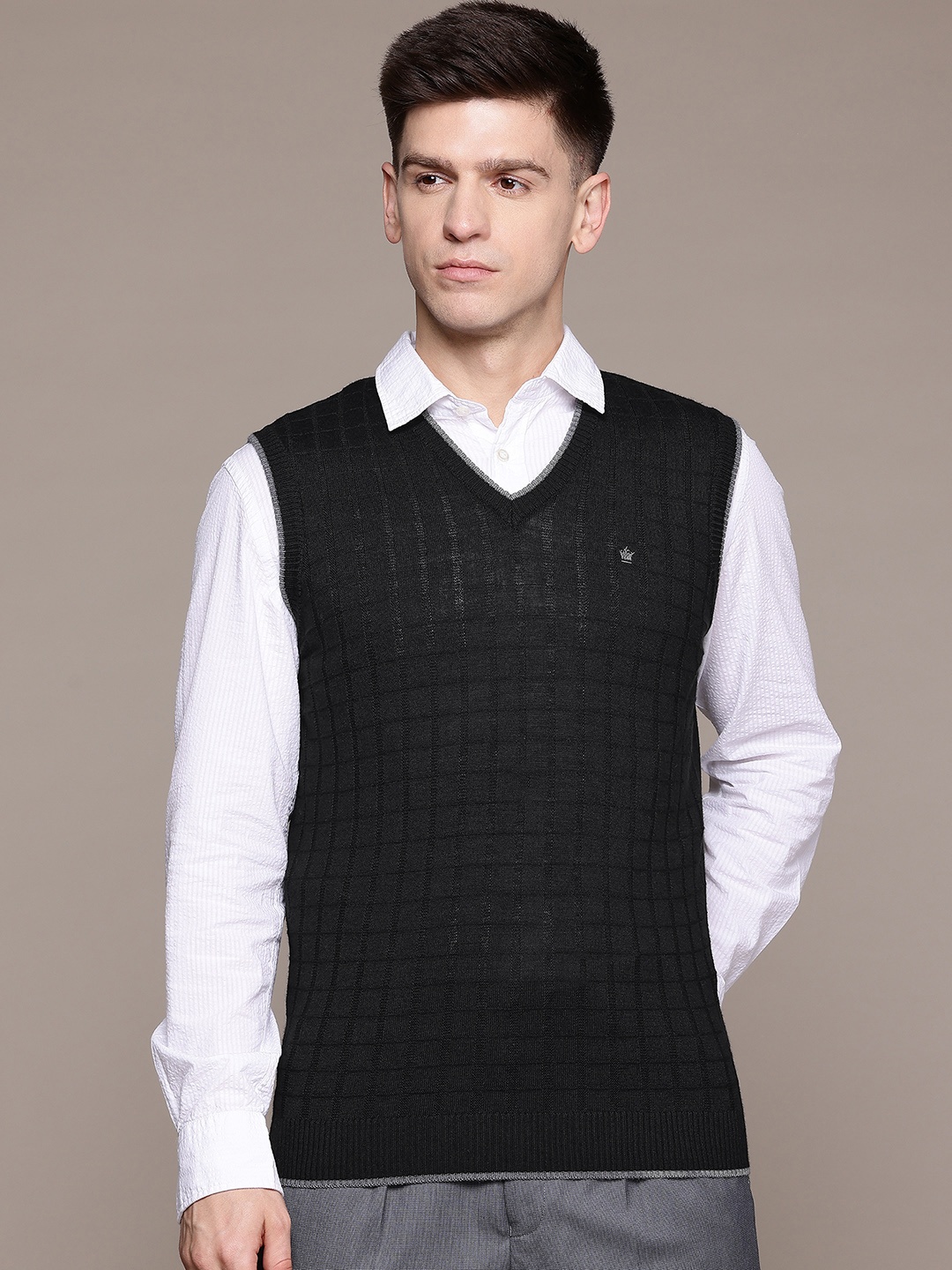 

Louis Philippe Knitted Checked Sweater Vest, Black