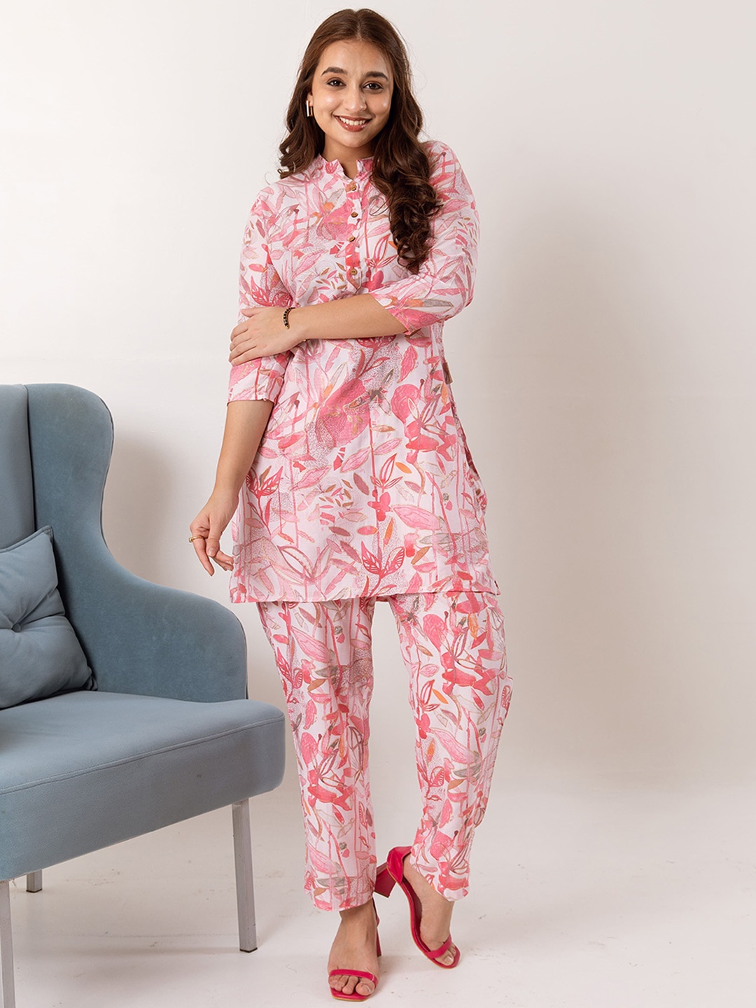 

HUKUM Floral Printed Mandarin Collar Tunic With Palazzos, Pink