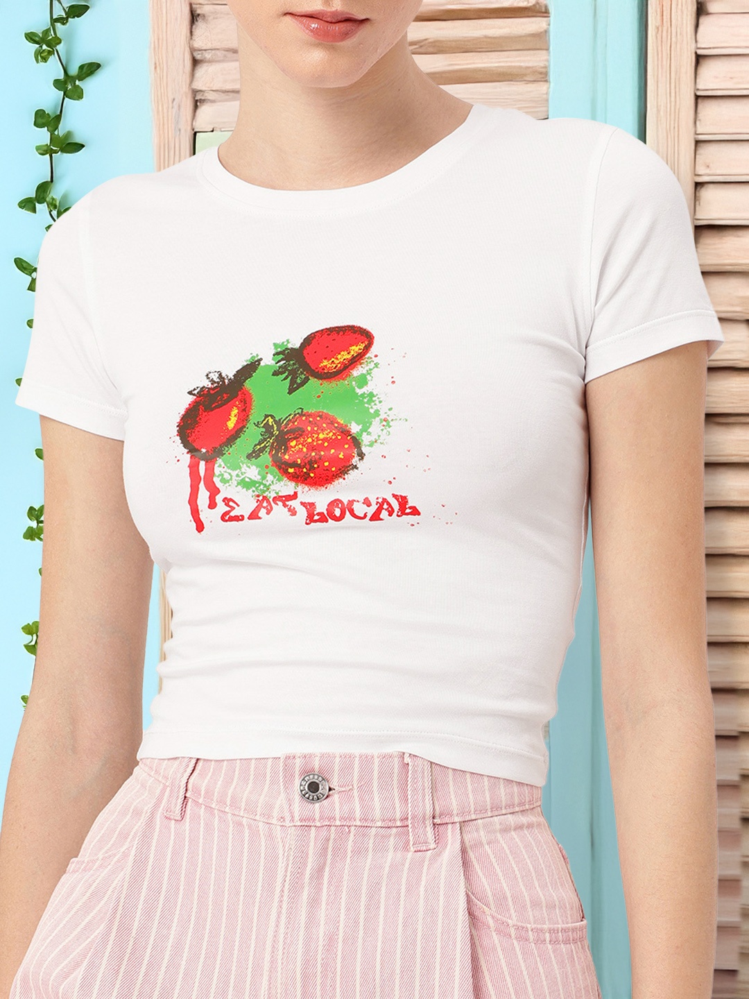 

DressBerry Chic Treats Printed Casual Crop T-shirt, White