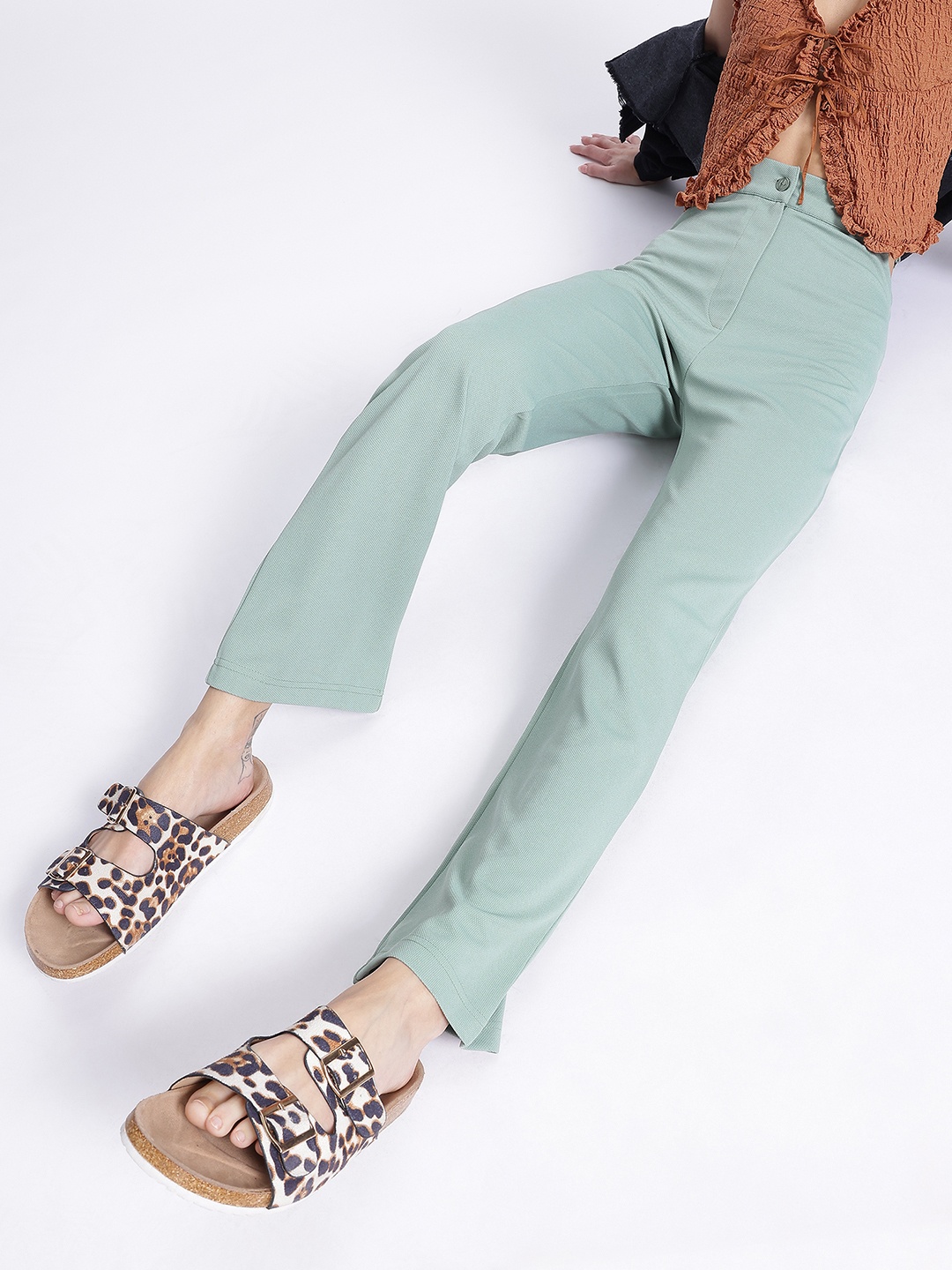 

DressBerry Women Street Savvy Textured Cut-Out Detail Trousers, Green