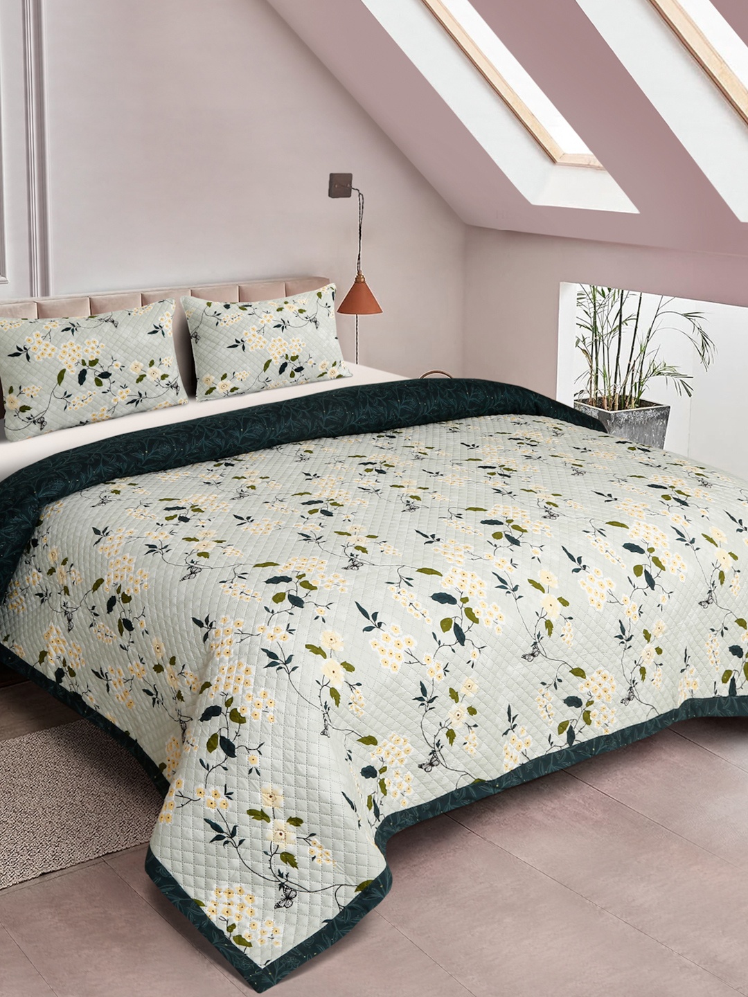 

DREAM WEAVERZ Green & Yellow Floral Printed Queen Bed Cover With 2 Pillow Covers
