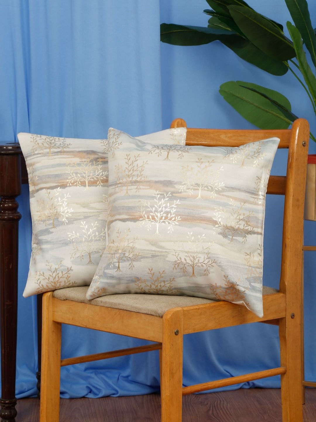 

DREAM WEAVERZ Grey & Beige 2 Pieces Abstract Printed Velvet Square Cushion Covers