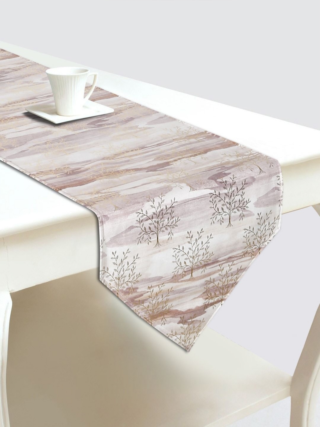 

DREAM WEAVERZ Brown & White Abstract Printed Velvet Table Runner