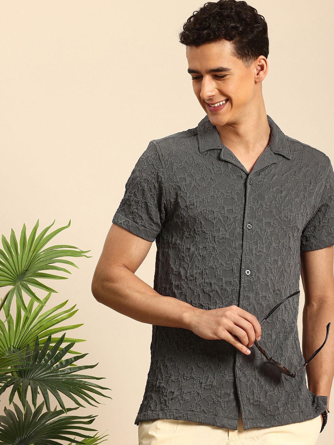 

Mast & Harbour Men Relaxed Textured Cuban Collar Casual Shirt, Grey