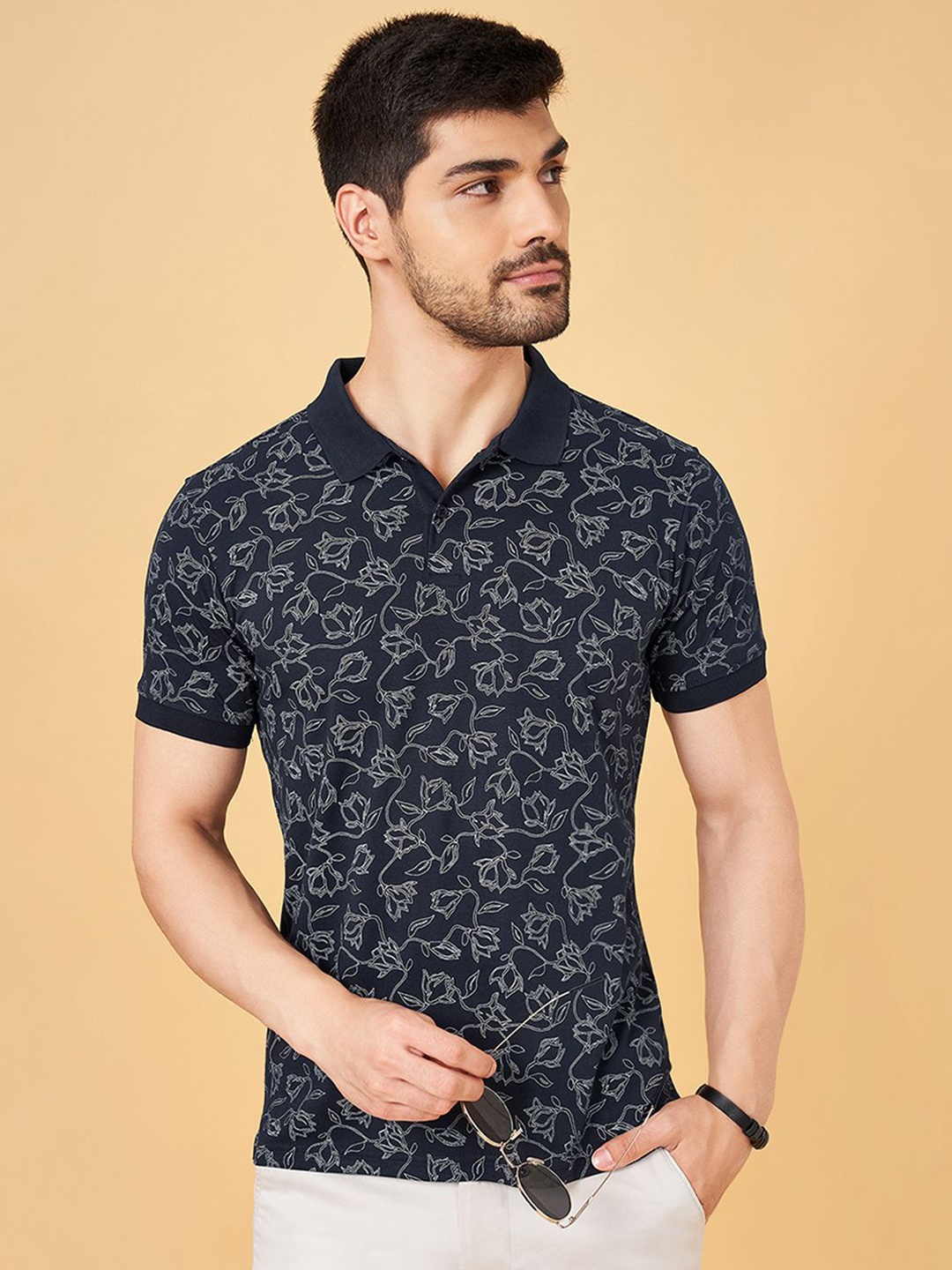 

BYFORD by Pantaloons Men Floral Printed Polo Collar Cotton Slim Fit T-Shirt, Navy blue