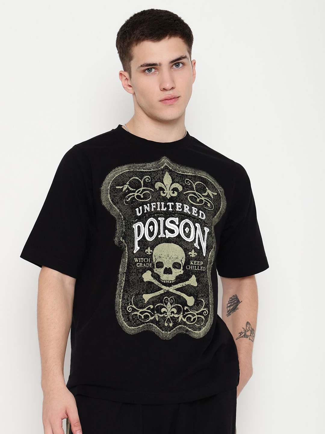 

PUNK Men Printed Round Neck Cotton Oversized Tshirt, Black