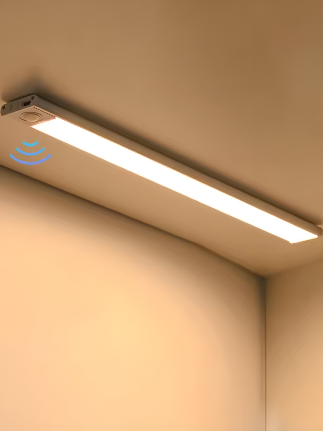 THE ARTMENT Grey Motion Sensor Cordless Smart Light