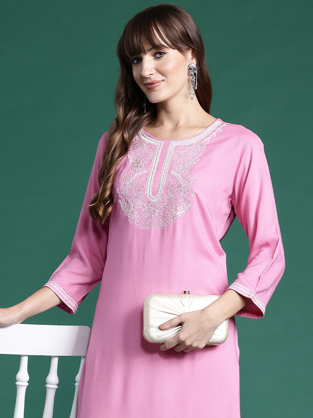

Indo Era Women Floral Embroidered Thread Work Kurta, Pink