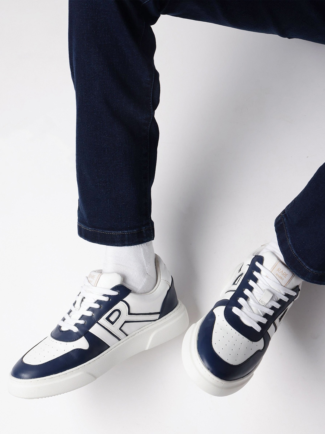 

RARE RABBIT Men Leather Sneakers, Navy blue