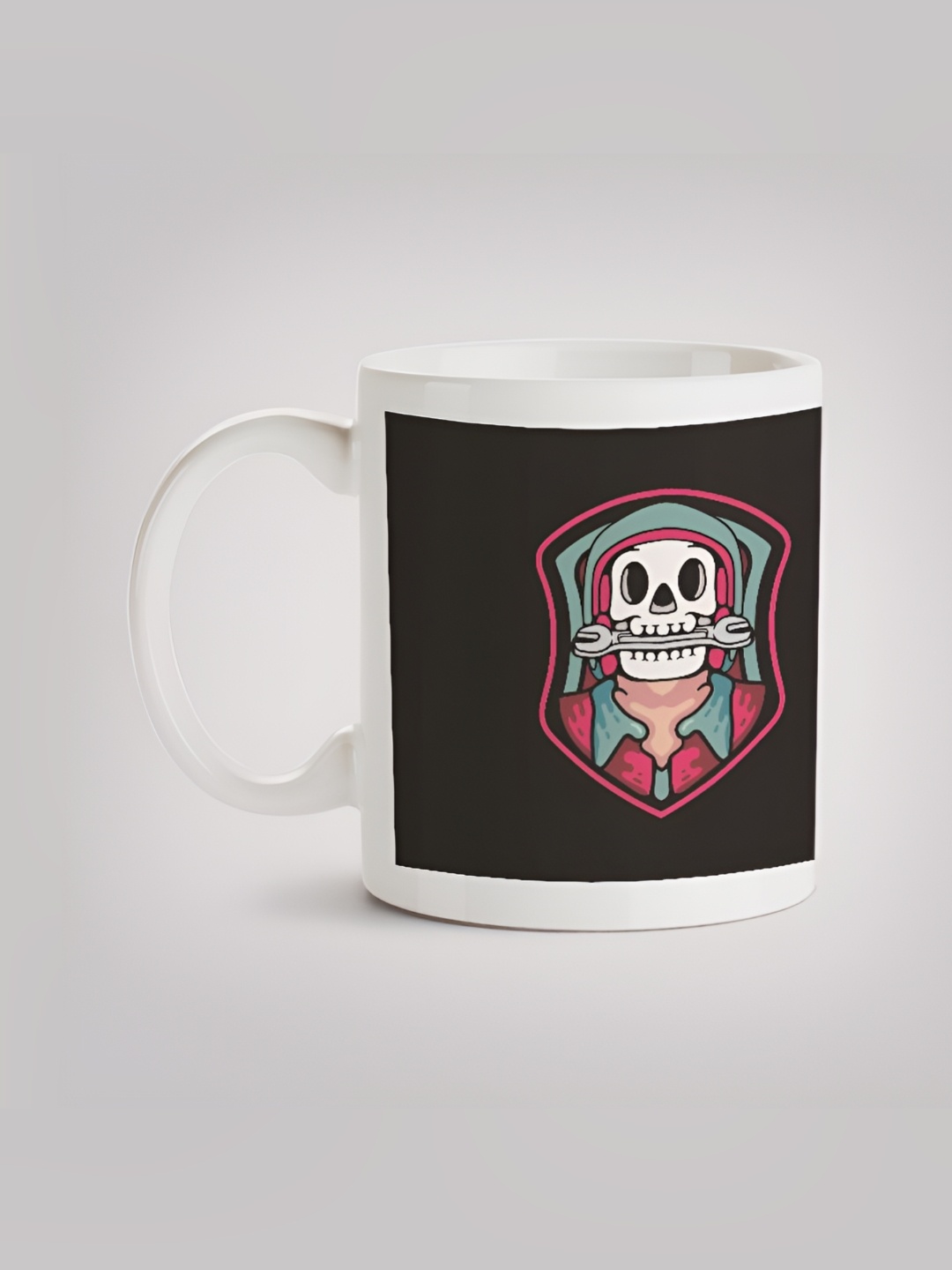 

MOTIVATE BOX White & Black Printed Ceramic Glossy Mugs 330 ml