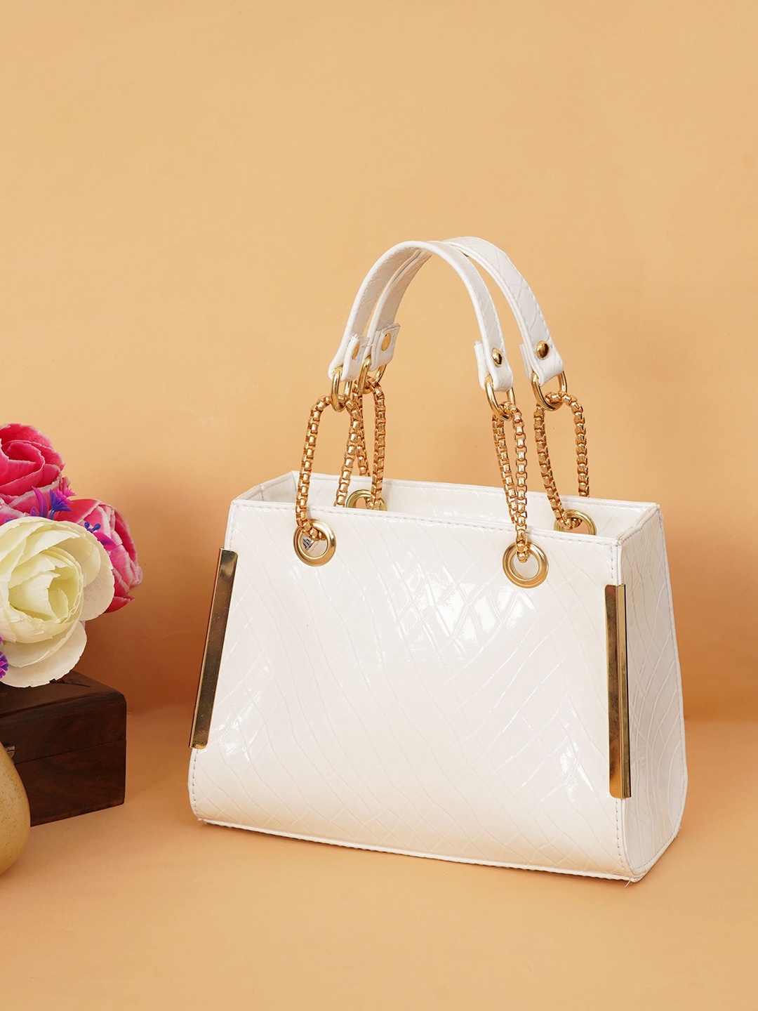 

FABBHUE PU Structured Shoulder Bag, White