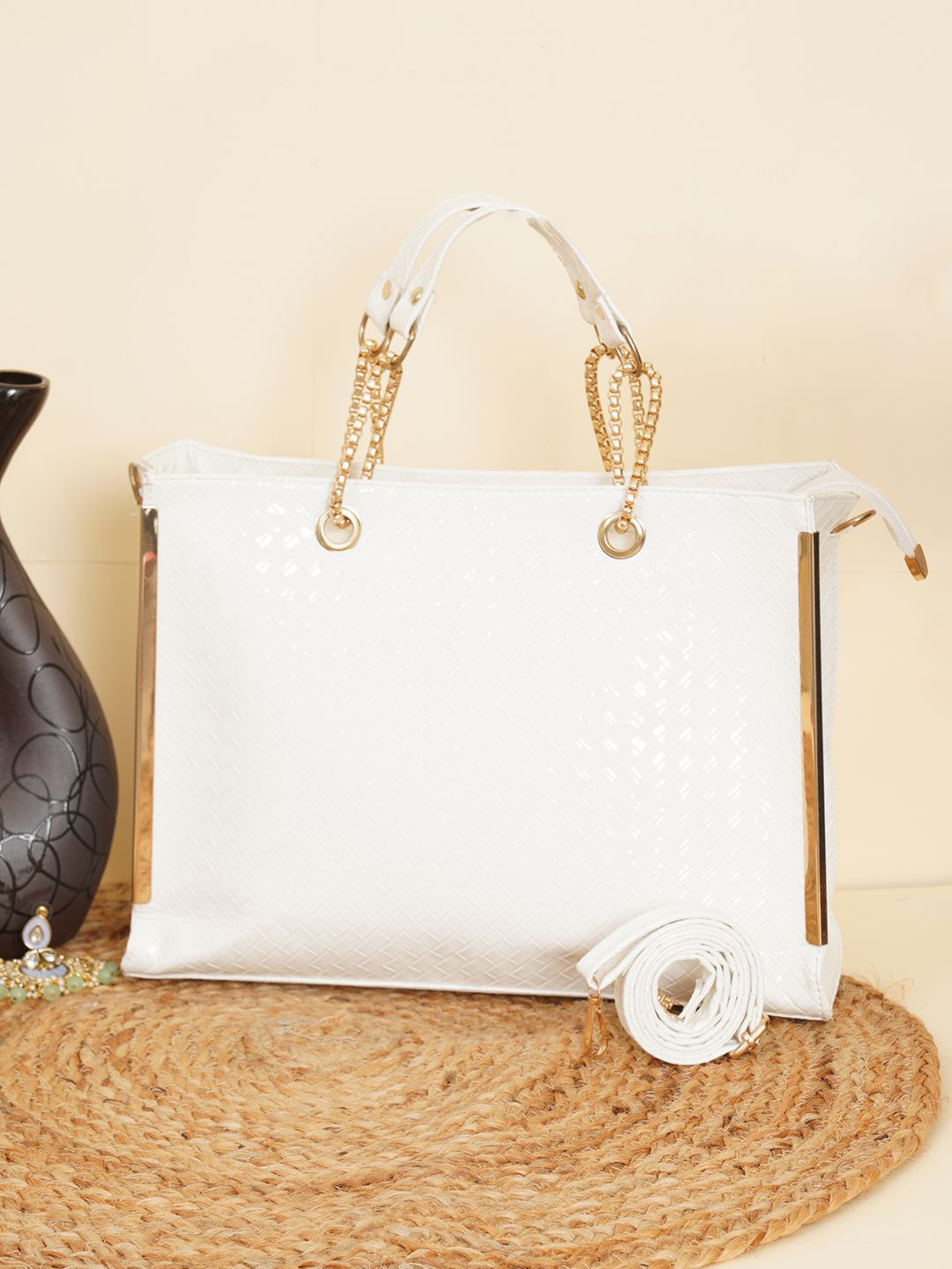 

FABBHUE PU Structured Handheld Bag, White