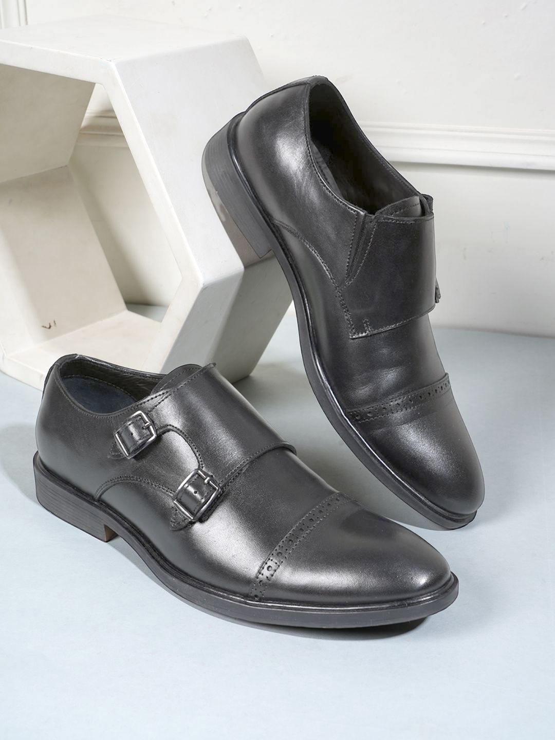 

Style Shoes Men Round Toe Leather Monks, Black