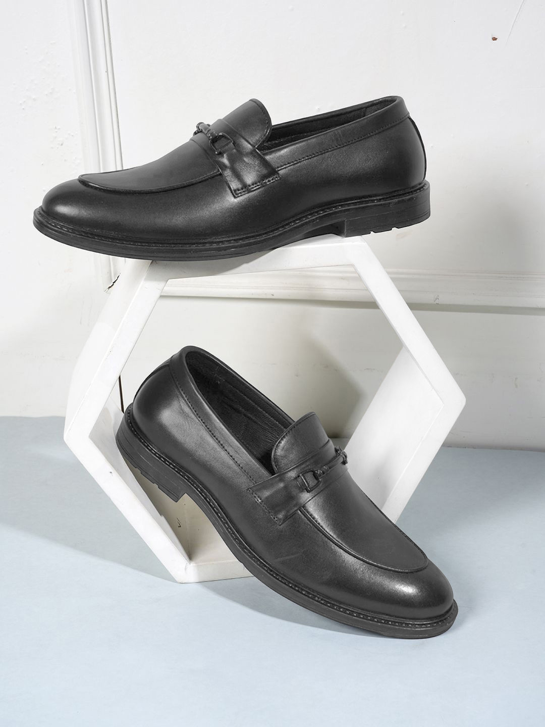 

Style Shoes Men Leather Regular Height Slip-On Loafers, Black