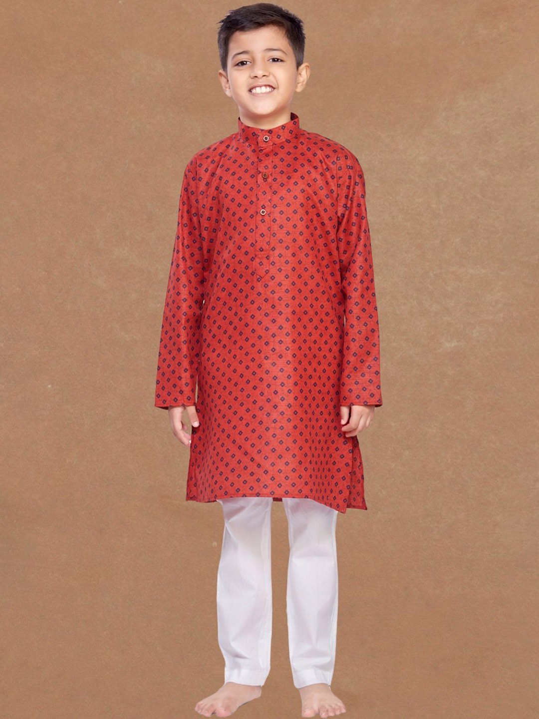 

SHIWAM ETHNIX Boys Bandhani Printed Band Collar Straight Kurta With Pyjamas, Red