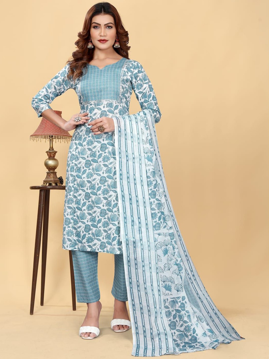 

Suha Floral Printed Gotta Patti Straight Kurta With Palazzo & Dupatta, Grey