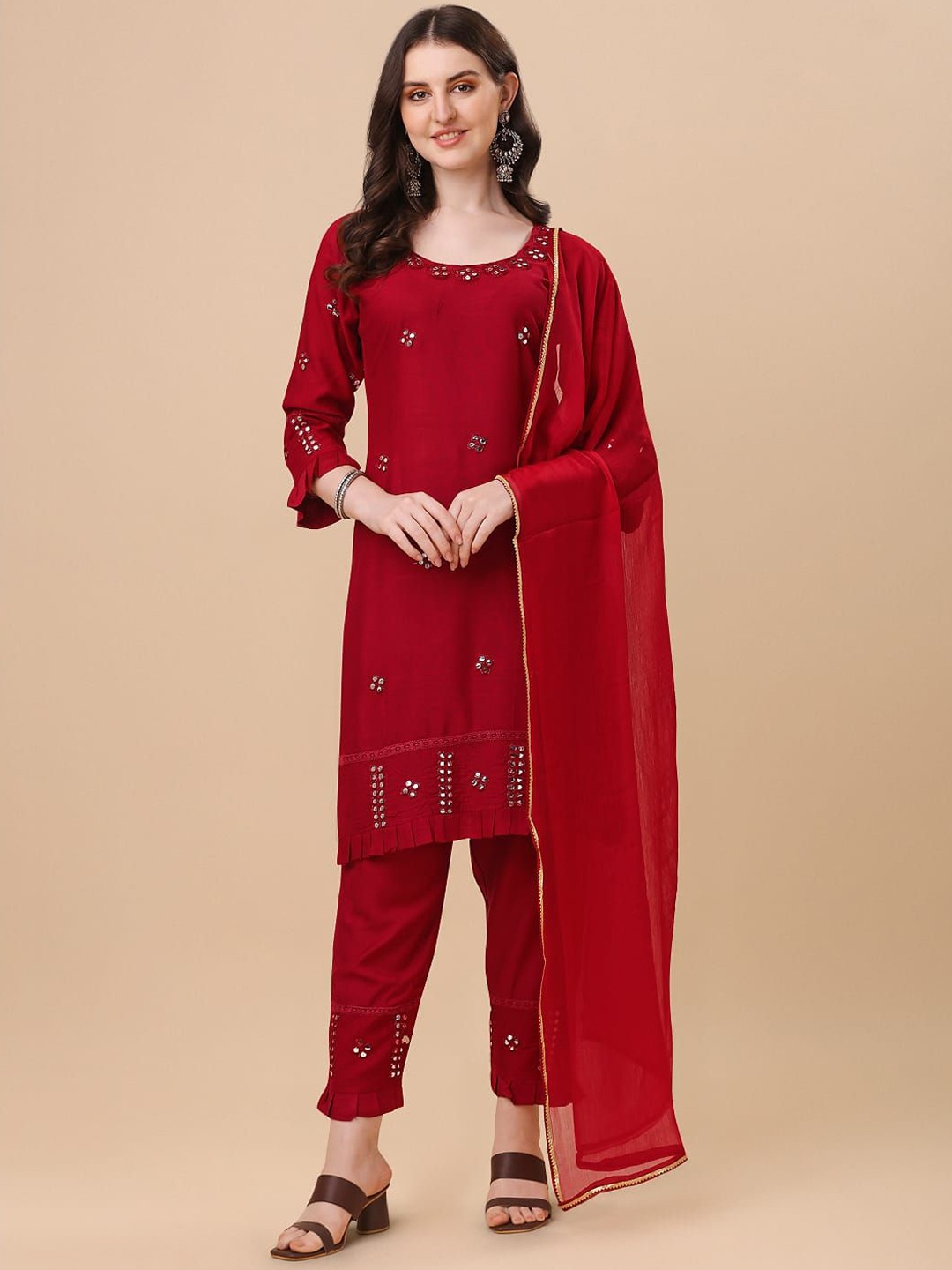 

Suha Floral Embroidered Straight Kurta & Palazzos With Dupatta, Maroon