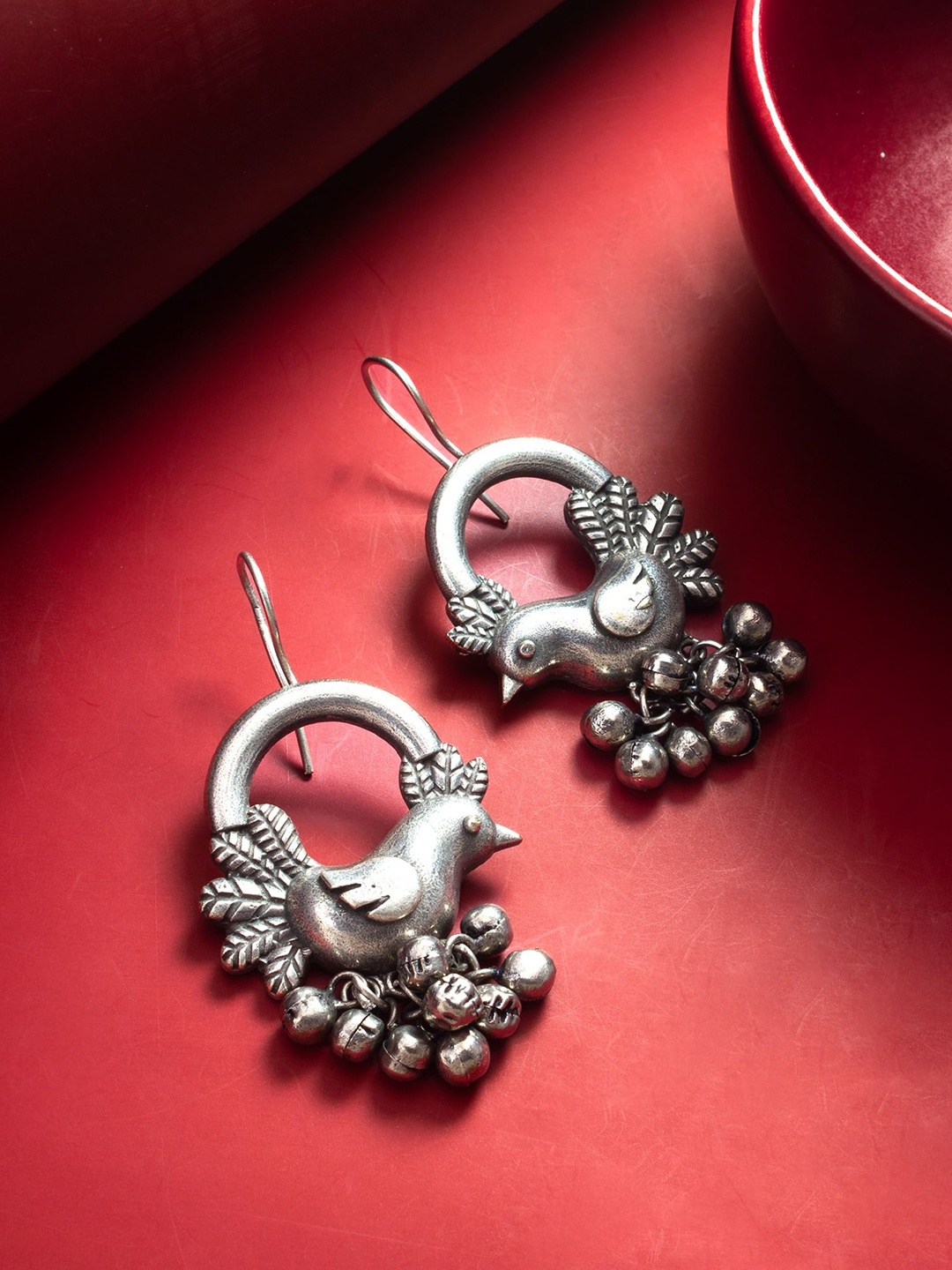 

aadita Silver-Plated Contemporary Drop Earrings