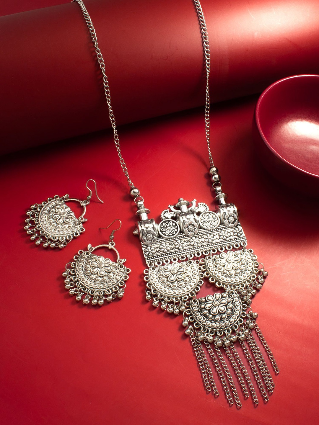 

aadita Silver-Plated Temple Necklace and Earrings