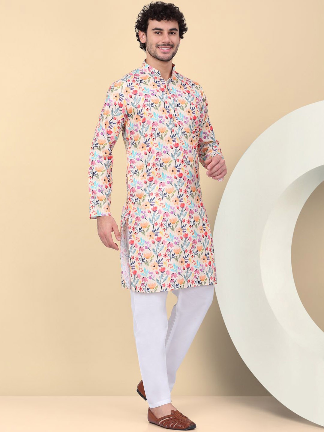 

KRAFT INDIA Floral Printed Mandarin Collar Linen Straight Kurta, Beige