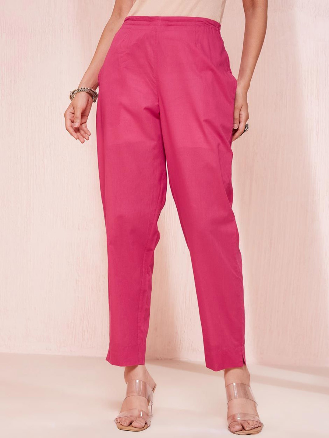 

Fabindia Women Regular Fit Trouser, Magenta