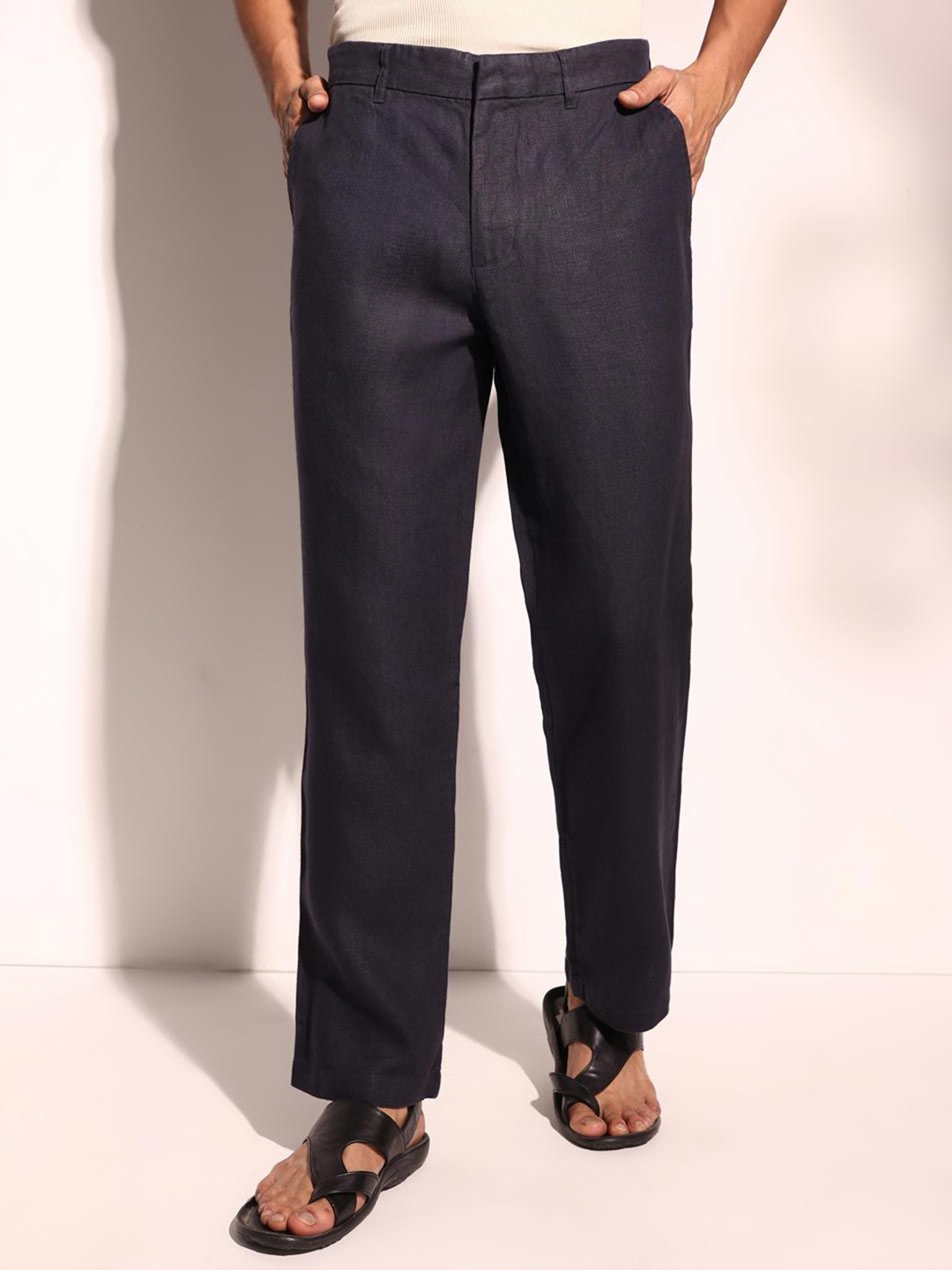 

Fabindia Men Straight Fit Trousers, Navy blue