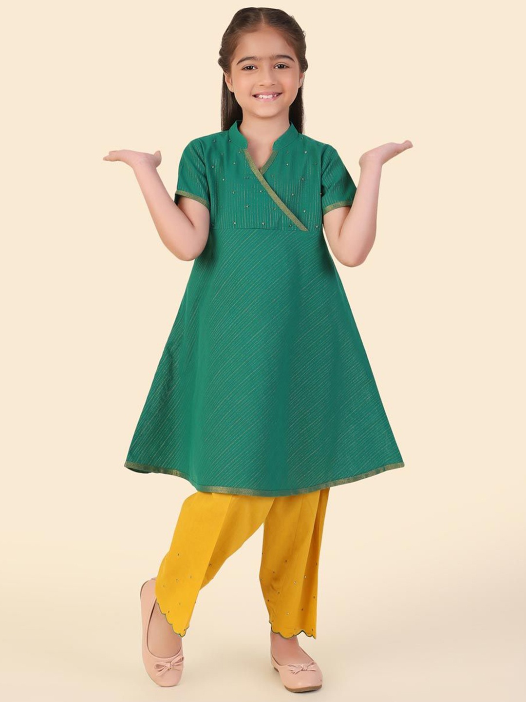 

Fabindia Girls Striped Mandarin Collar Angrakha Sequinned A-Line Kurta with Salwar, Green