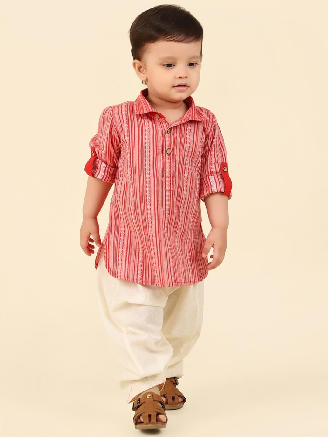 

Fabindia Infant Boys Striped Shirt Collar Roll-Up Sleeves Pure Cotton Kurta with Pyjamas, Red