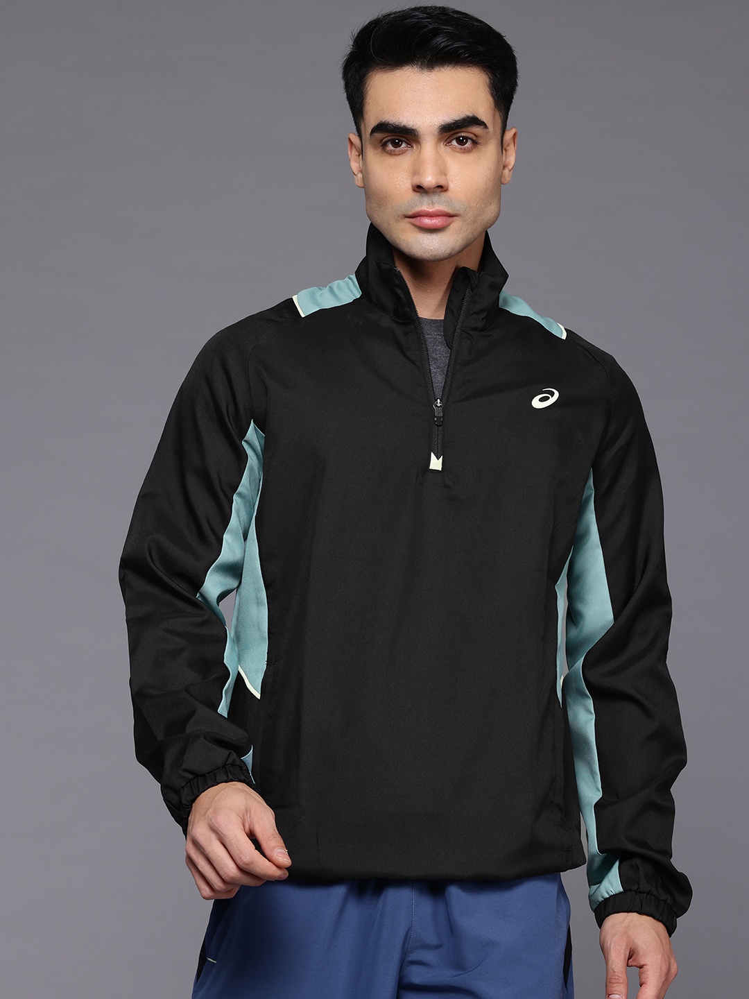 

ASICS Colourblocked Raglan Sleeve Half Zipper Sweatshirt, Black