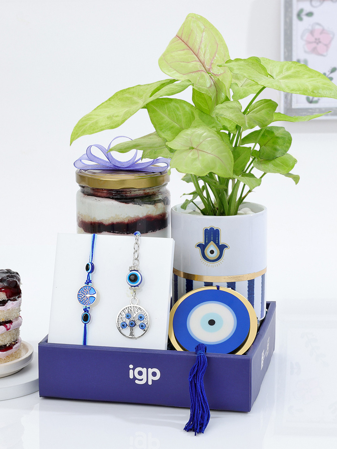 

IGP 5Pc Rakhi With Assorted Gift Hamper, Brown