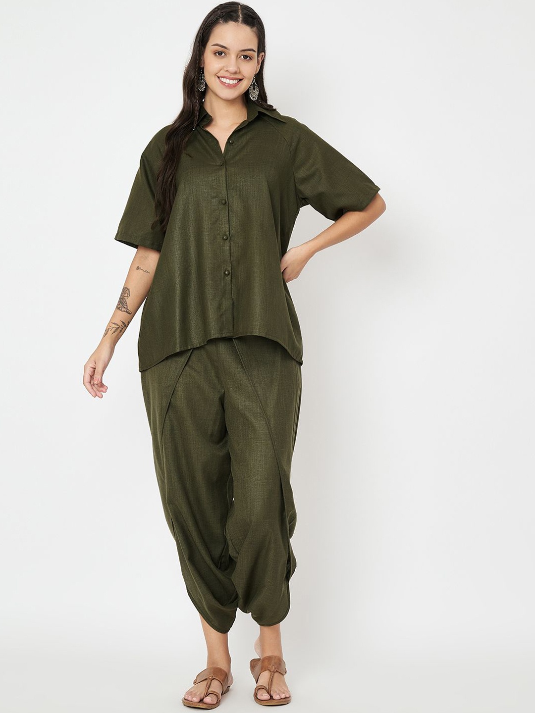 

9rasa Short Sleeves Loose Fit Shirt With Dhoti Pant, Olive