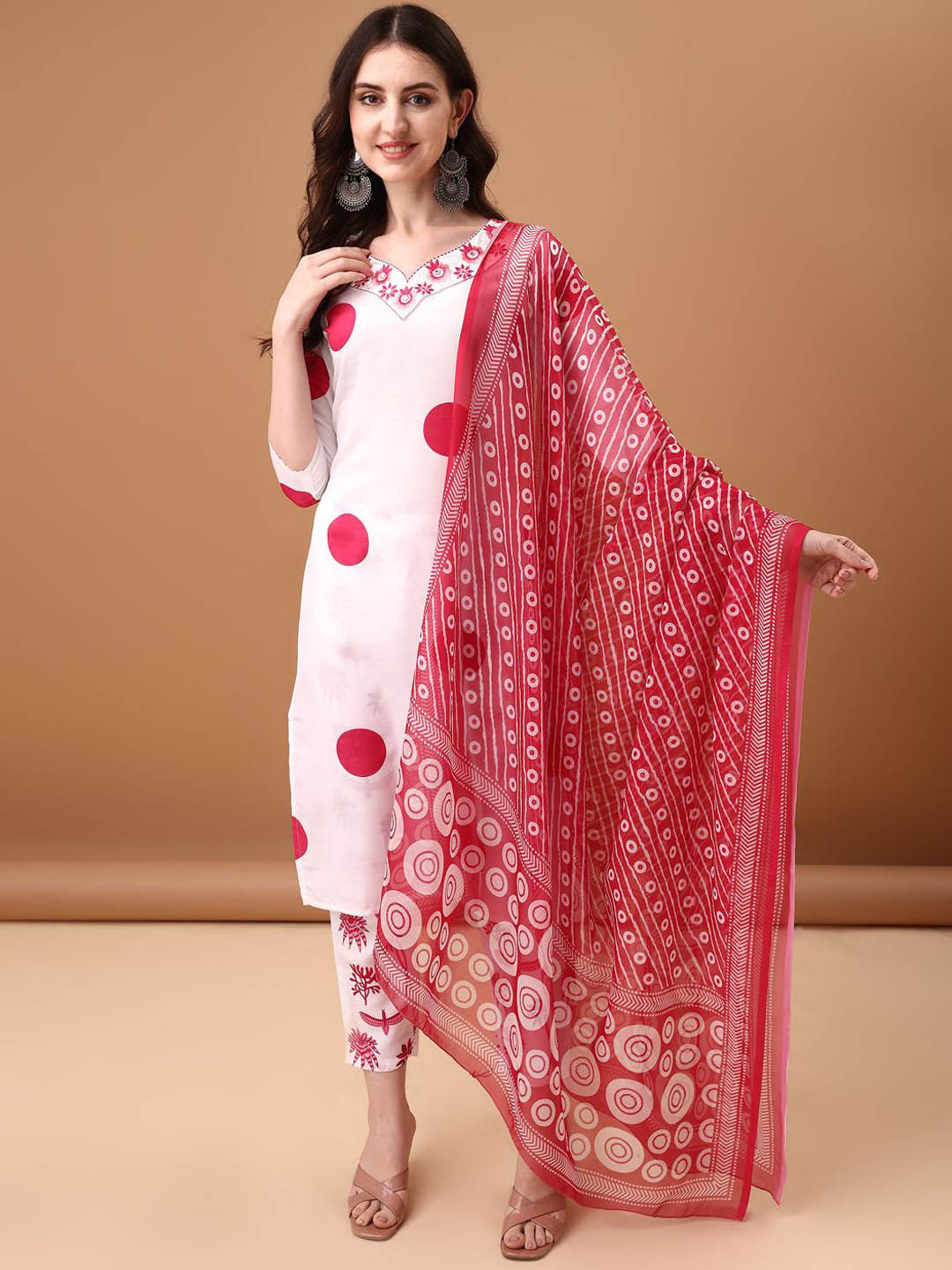 

GORGONE Polka dot Printed Thread Work Kurta with Trousers & Dupatta, White