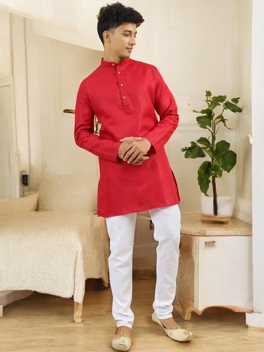 

TATTVA Mandarin Collar Cotton Straight Kurta, Red