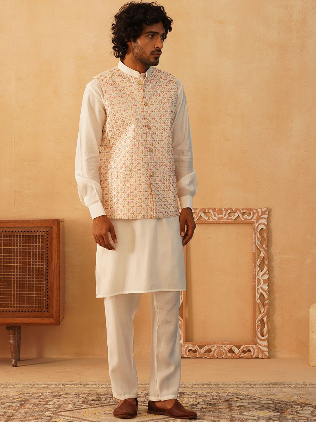 

Jompers Straight Kurta with Churidar & Nehru Jacket, Off white