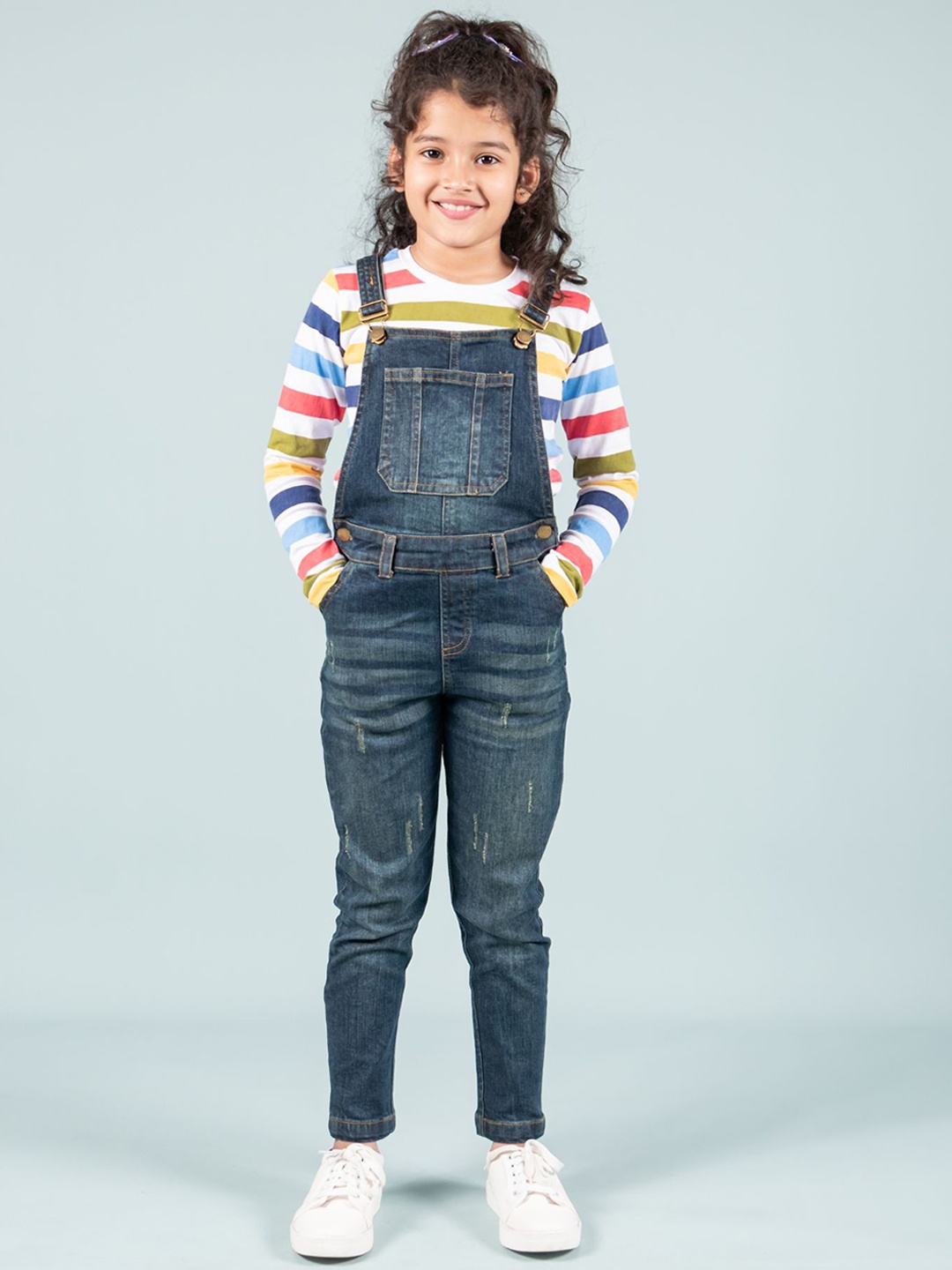 

TWEENY MINI Girls Printed Cotton Dungaree With T-Shirt, Blue