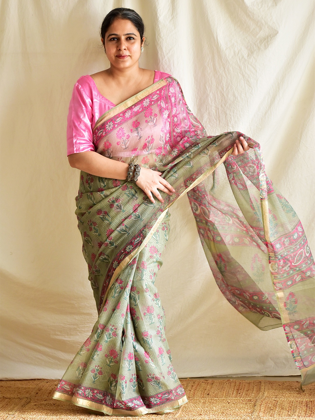 

Sundarii Ethnic Motifs Kota Saree, Grey