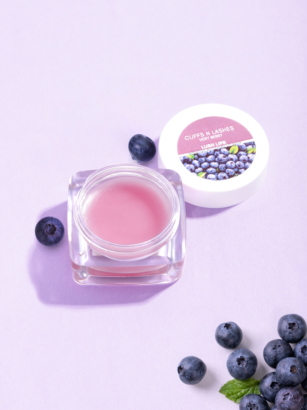 

CUFFS N LASHES Lush Lips Intensive Recovery Vitamin-E Lip Mask - Very Berry - 8g, Green