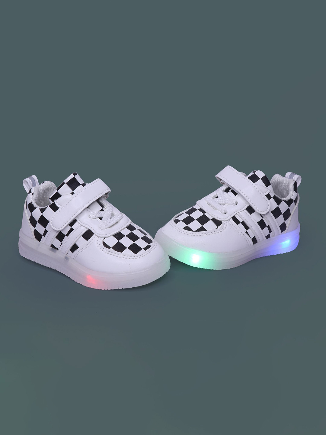 

FEETWELL SHOES Kids Printed PU Sneakers, White