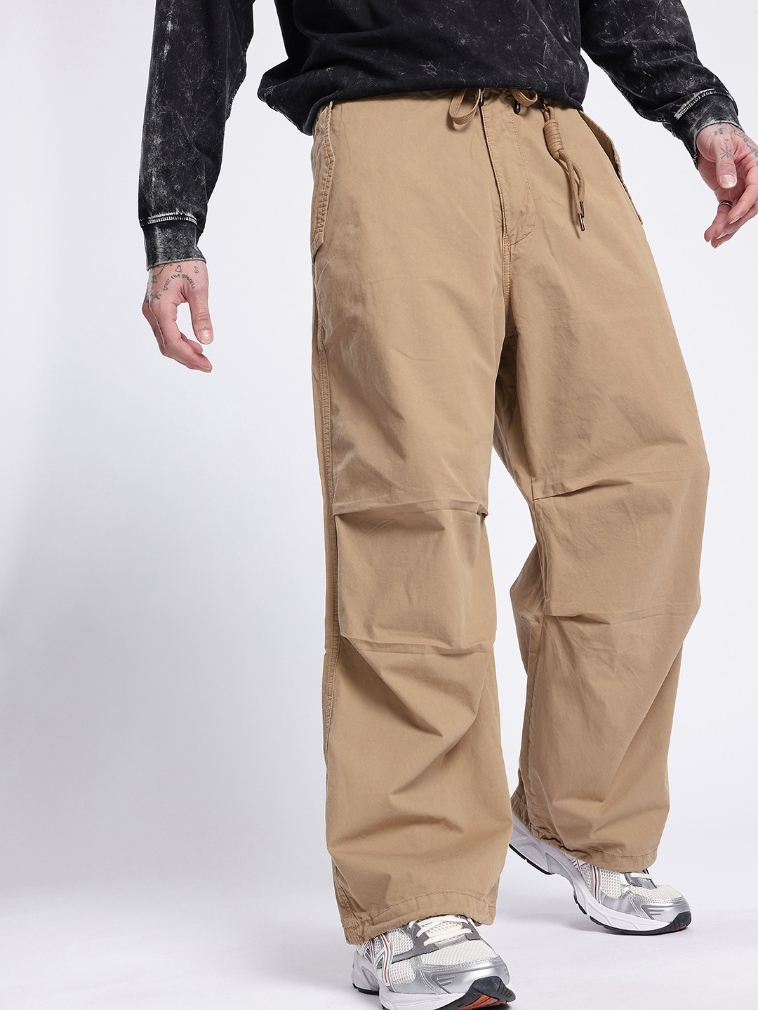 

FCUK Men Urban Cool Parachute Loose Fit Trousers, Khaki