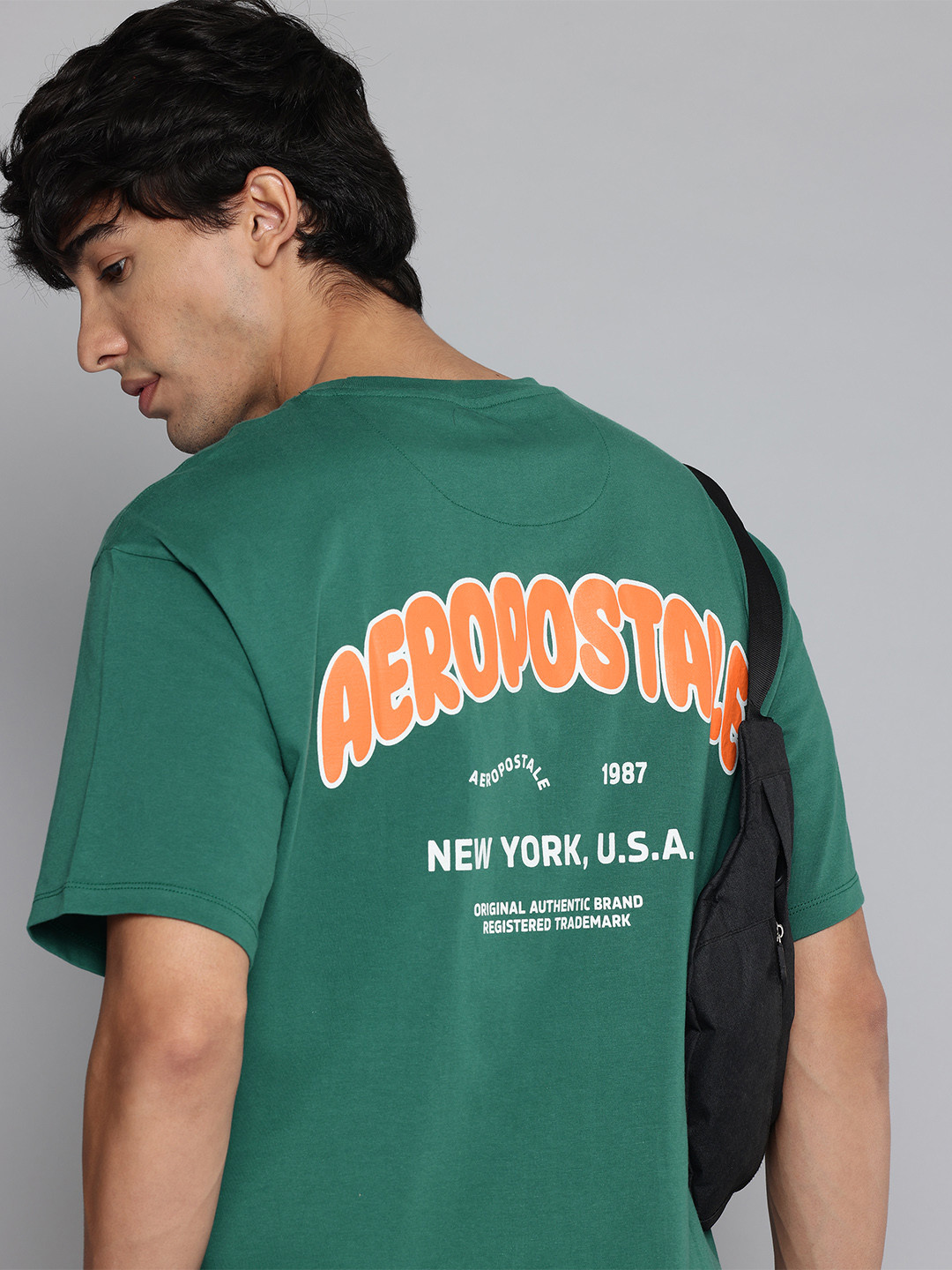 

Aeropostale Printed Drop-Shoulder Sleeves Relaxed Fit T-Shirt, Green